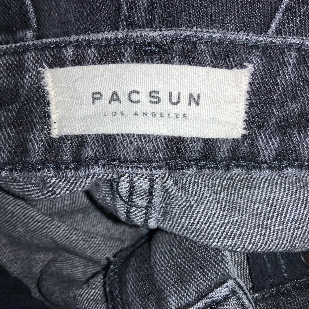 Pacsun black cotton Mom jeans Sz 26 high waist - Picture 6 of 8